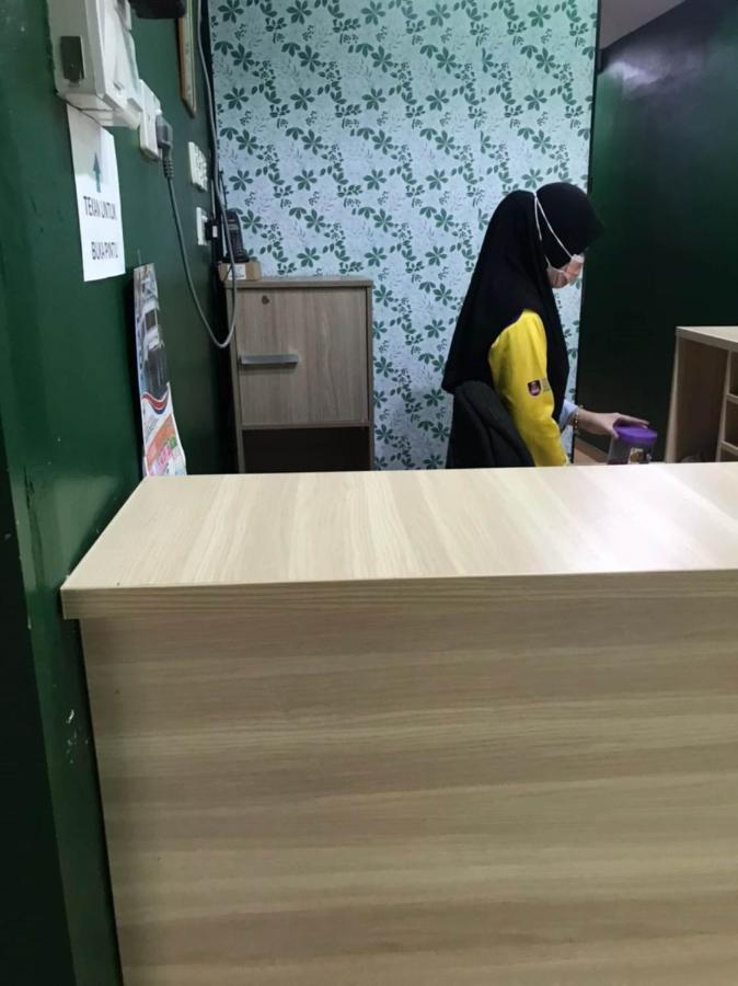 모텔 아나판 마수리 지트라 외부 사진